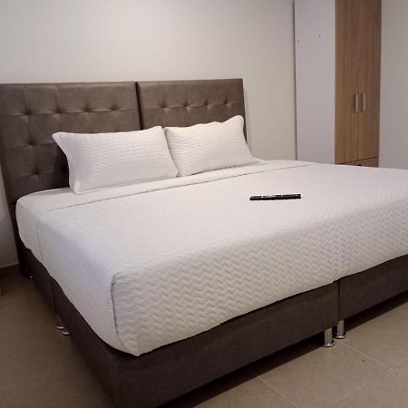 Aparta Suite Plaza Premium Bogotá Eksteriør billede