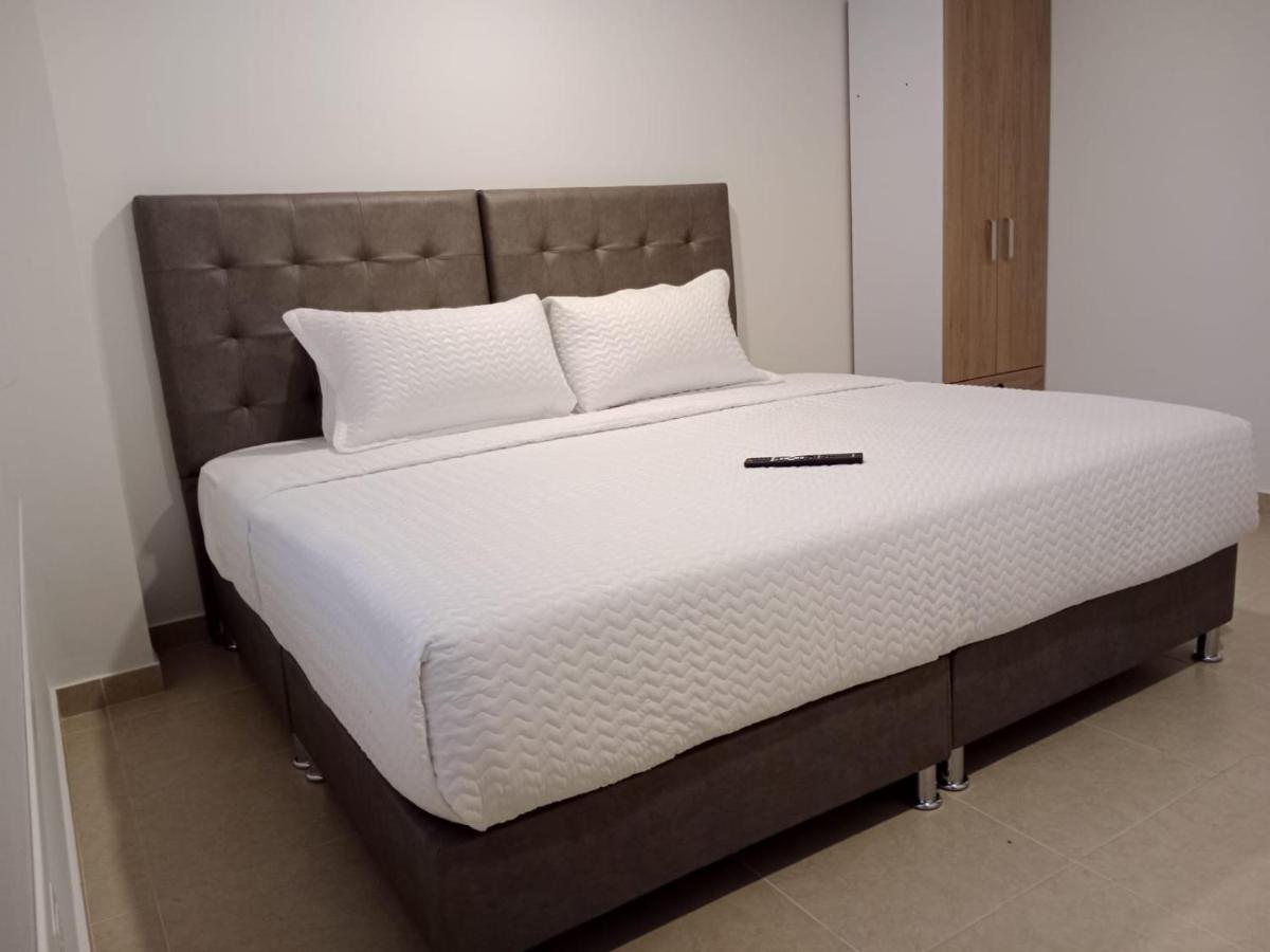 Aparta Suite Plaza Premium Bogotá Eksteriør billede