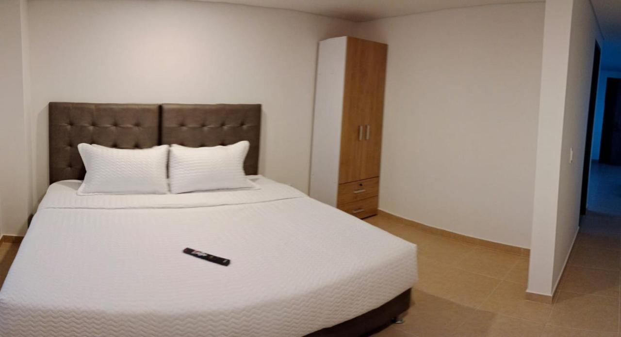 Aparta Suite Plaza Premium Bogotá Eksteriør billede